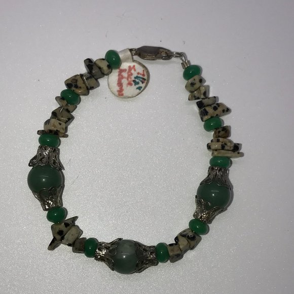 7 1/2" Green Aventurine And Dalmatian Jasper Bracelet - Picture 2 of 5